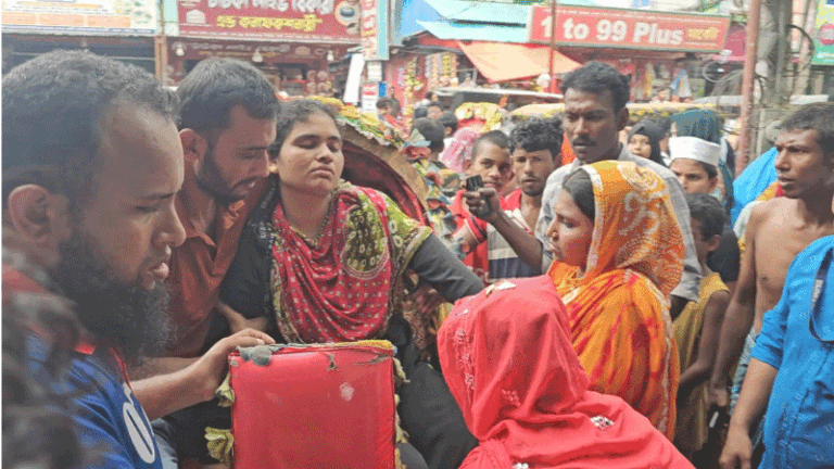 শ্রীপুরে পোশাক কারখানার ১৪৭ শ্রমিক অসুস্থ, তদন্ত কমিটি গঠন