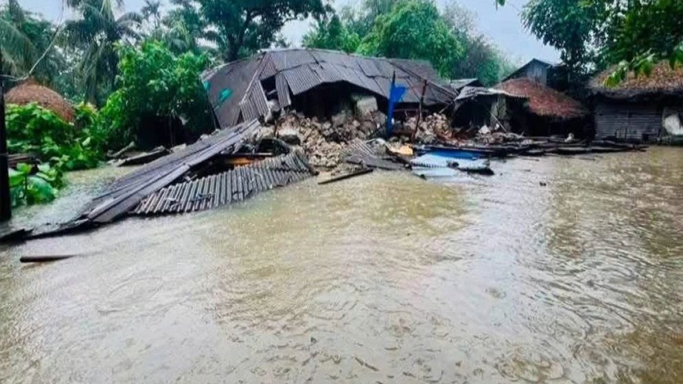 বাঁশখালীতে পাহাড়ি ঢল ও জোয়ারের পানিতে ভেসে ৩ শিশুর মৃত্যু
