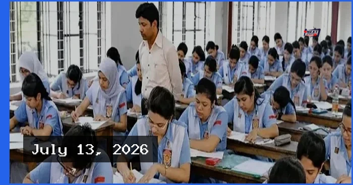 এইচএসসি পরীক্ষা চলবে সূচি অনুযায়ী, কেবল চট্টগ্রাম বোর্ডে স্থগিত