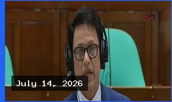 শিক্ষার্থীদের পড়ার টেবিলে ফেরার আহ্বান জানালেন শিক্ষামন্ত্রী