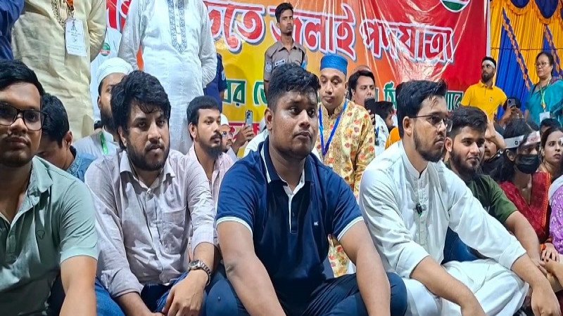রাষ্ট্রকাঠামোর সংস্কার ছাড়া সরকার পরিবর্তন যথেষ্ট নয়: হাসনাত আব্দুল্লাহ