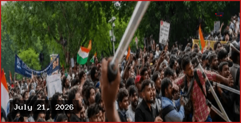 দিল্লিতে বিক্ষোভকারীর ঢল, পুলিশের হিসাব ভুল প্রমাণিত হওয়ায় বিশৃঙ্খলা