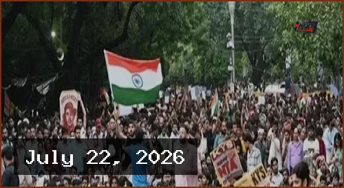 দিল্লিতে শিক্ষার্থীদের তীব্র আন্দোলন, বন্ধ ১৬ মেট্রো স্টেশন