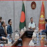 পোশাক শিল্পের সংকট নিরসনে দ্রুত পদক্ষেপ নেওয়ার নির্দেশ প্রধানমন্ত্রীর