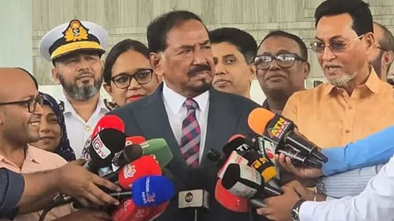 রাষ্ট্রপতির পদত্যাগপত্র গ্রহণ পরবর্তী সংবাদ সম্মেলন ডেকেছেন স্পিকার