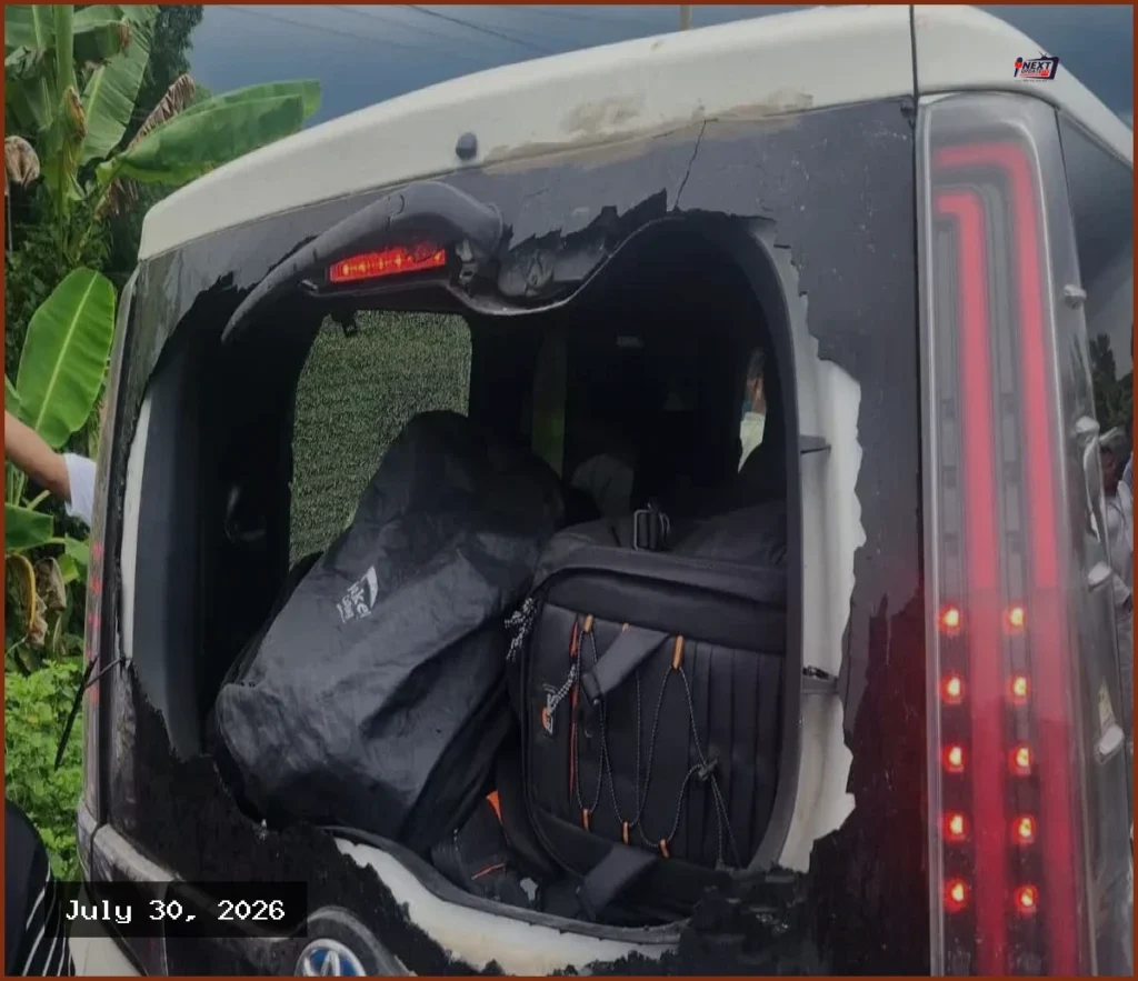 গোলাপগঞ্জে এনসিপির গাড়িবহরে হামলা, ভাঙচুর সারজিস আলমের গাড়ির কাঁচ