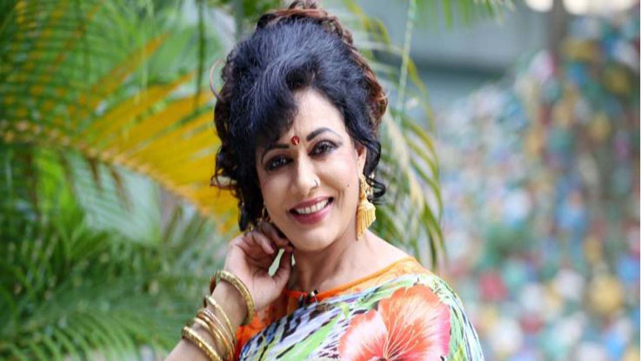 মৃত্যুর পর এফডিসিতে মরদেহ নিতে মানা করলেন চিত্রনায়িকা রোজিনা