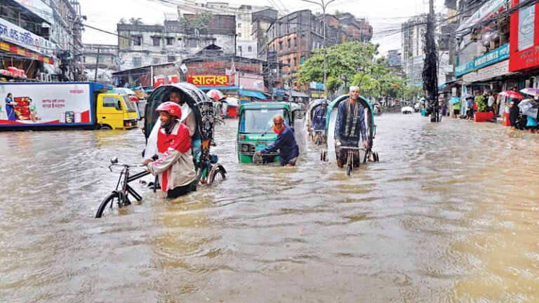 টানা বর্ষণে বিপর্যস্ত জনজীবন, স্থগিত এইচএসসি পরীক্ষা