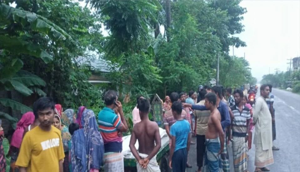 নাটোরের লালপুরে ত্রিমুখী সংঘর্ষে নিহত ১, আহত ২
