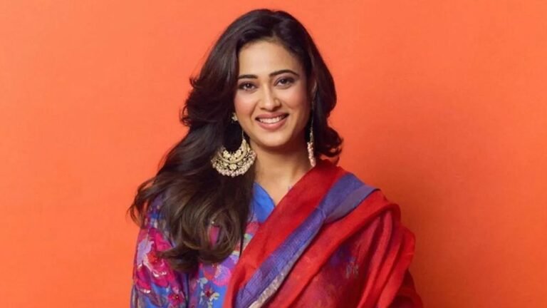 ডেঙ্গুতে আক্রান্ত হয়ে হাসপাতালে ভর্তি অভিনেত্রী শ্বেতা তিওয়ারী