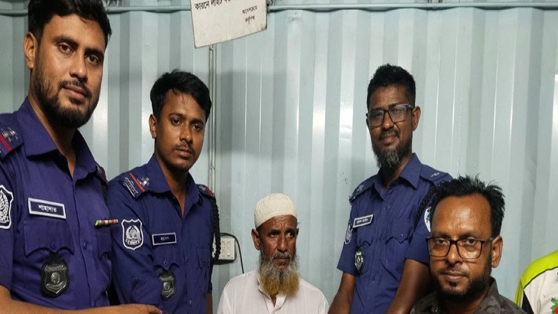 ব্রাহ্মণবাড়িয়ায় মেয়ের বিয়ের বাজার করতে গিয়ে হারানো টাকা ফেরত পেলেন বাবা