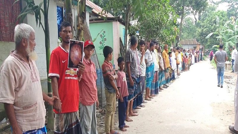 কিশোরগঞ্জে সাবেক ইউপি সদস্যকে মিথ্যা মামলায় ফাঁসানোর অভিযোগ