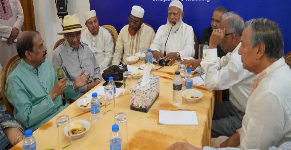 সহিংসতা পরিহার করে রাজপথে গঠনমূলক বিরোধিতার পরামর্শ সম্পাদকদের