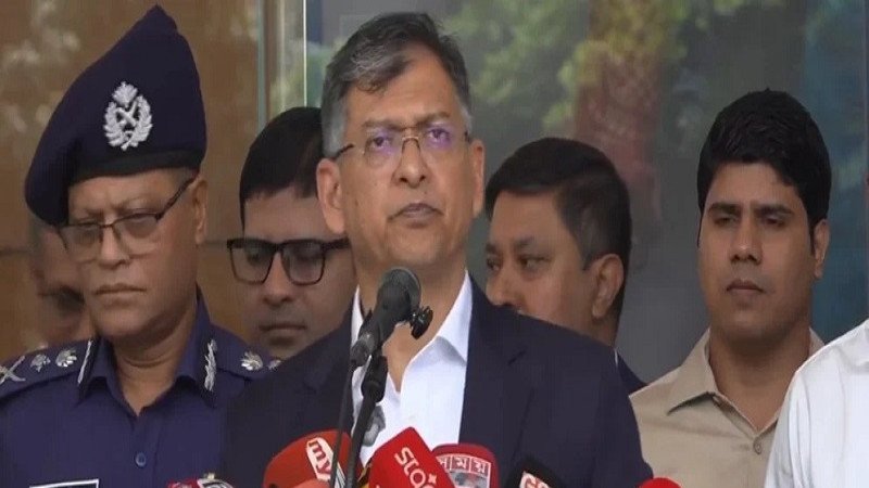 লুট হওয়া অস্ত্র উদ্ধারে ২ লাখ টাকা পর্যন্ত পুরস্কার ঘোষণা