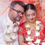 পরিবারের সম্মতিতে বিবাহবন্ধনে আবদ্ধ হলেন উপস্থাপক ইসরাত পায়েল