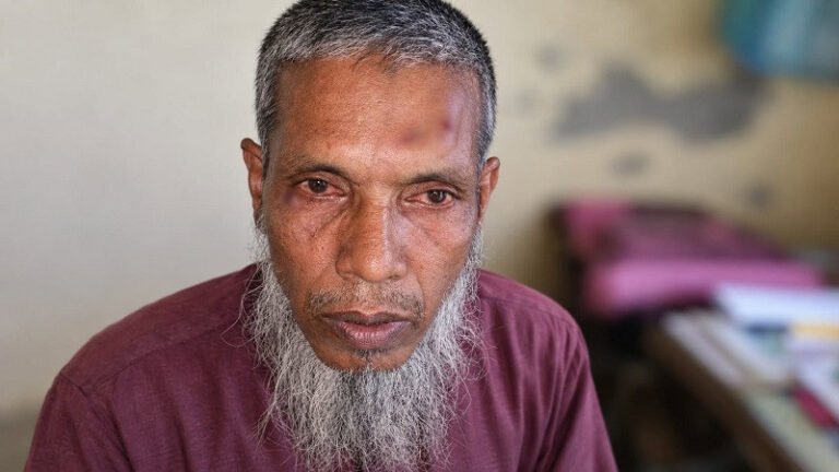 মনপুরায় মসজিদের হিসাব নিয়ে বাগবিতণ্ডায় শিক্ষককে মারধর