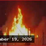 রাজধানীর মিরপুরে দুই বাসে আগুন, যাত্রাবাড়ীতে ককটেল বিস্ফোরণে আহত ১