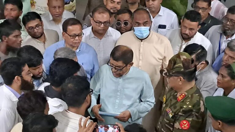হাম প্রতিরোধে নতুন বিশেষ টিকাদান ক্যাম্পেইনের ঘোষণা স্বাস্থ্যমন্ত্রীর