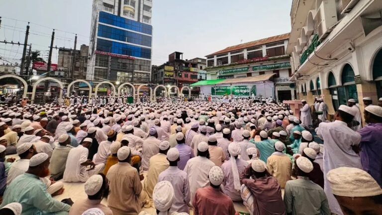 কাদিয়ানিদের অমুসলিম ঘোষণার দাবিতে কিশোরগঞ্জে সম্মেলন