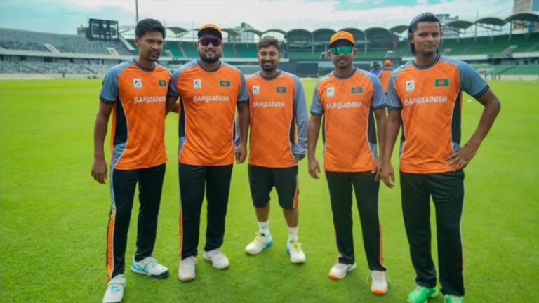 সেমিফাইনালে মুখোমুখি বাংলাদেশ-পাকিস্তান, বৃষ্টির আশঙ্কায় কাটছে সময়