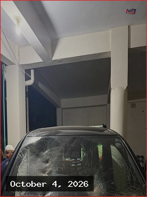 কুষ্টিয়ায় নাসীরুদ্দীন পাটওয়ারীর গাড়িতে হামলা, ডিম নিক্ষেপ