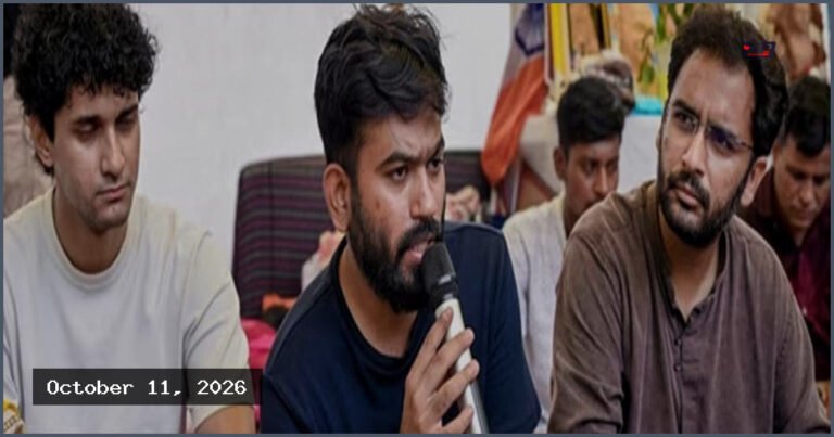 দিল্লিতে মুক্তি পেলেন ককরোচ পার্টির ৩ শীর্ষ নেতা