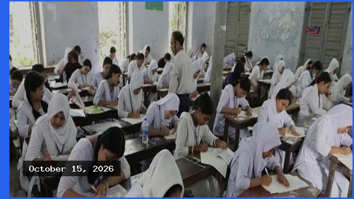 মাধ্যমিকে শিক্ষার্থী কমেছে ৪ লাখ, বেড়েছে মাদ্রাসা ও ইংরেজি মাধ্যমে
