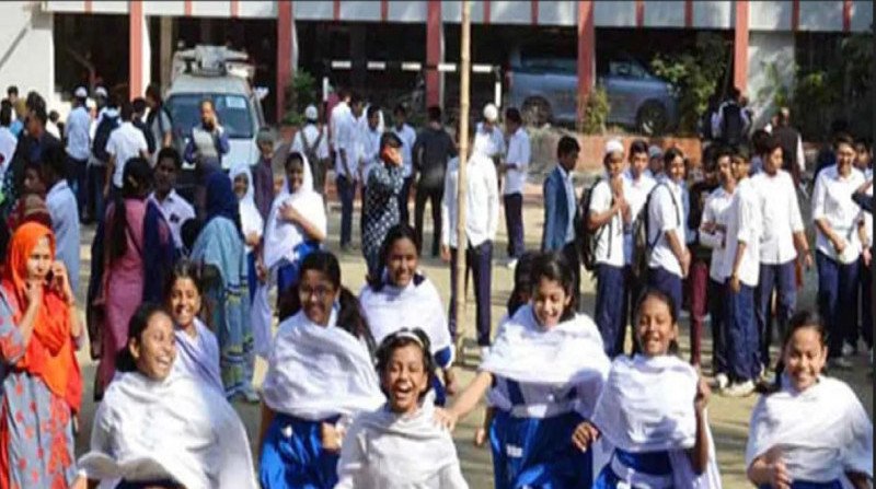 শারদীয় দুর্গাপূজায় টানা ১০ দিনের ছুটির সুযোগ শিক্ষাপ্রতিষ্ঠানে
