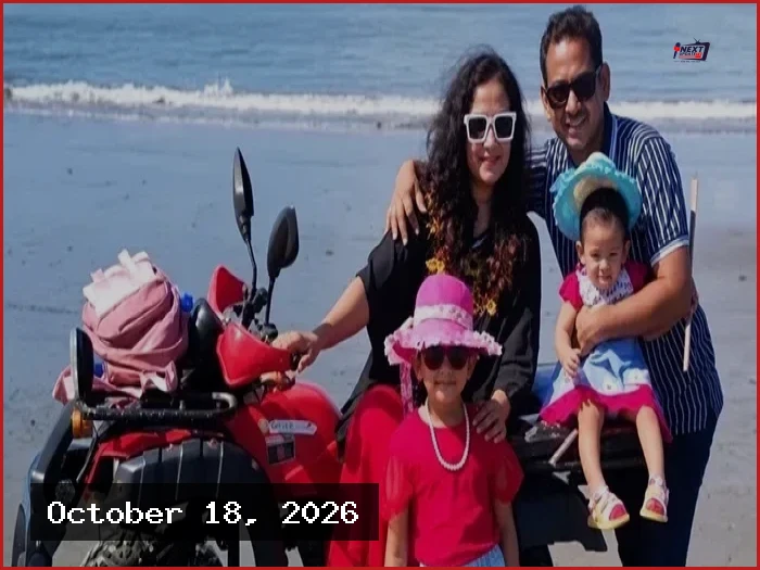 কক্সবাজারে রিসোর্টে অগ্নিকাণ্ড: স্ত্রী-সন্তানসহ নিখোঁজ যশোরের নাহিদুর