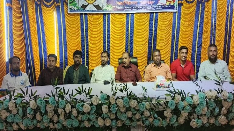ভোলায় পূজামণ্ডপ পরিদর্শন করলেন এনসিপি নেতাকর্মীরা