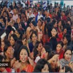 সিঁদুর খেলা ও অশ্রুজলে দেবীকে বিদায় জানালো সনাতন ধর্মাবলম্বীরা