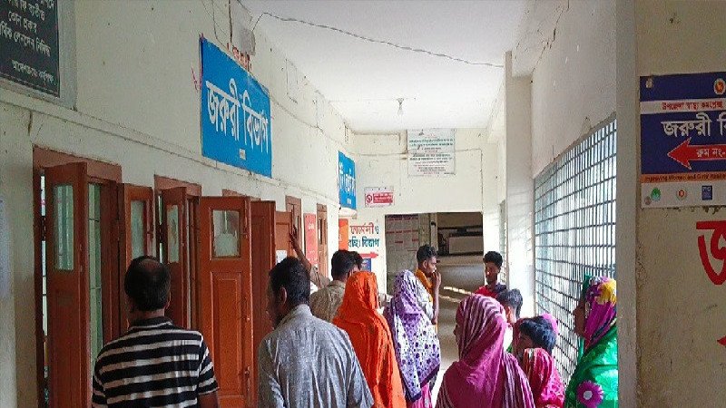 ফেসবুক পোস্টকে কেন্দ্র করে সুনামগঞ্জে সংঘর্ষ, আহত ৩০