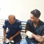রাজবাড়ীতে প্রকাশ্য দিবালোকে ব্যবসায়ী নেতাকে লক্ষ্য করে গুলি
