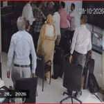 আইইডিসিআর পরিচালকের কার্যালয়ে ঢুকে মারধরের অভিযোগ ড্যাবের বিরুদ্ধে