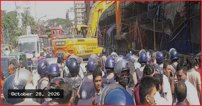 গুলিস্তানে ফুটপাত দখলমুক্ত করতে ডিএসসিসির অভিযান